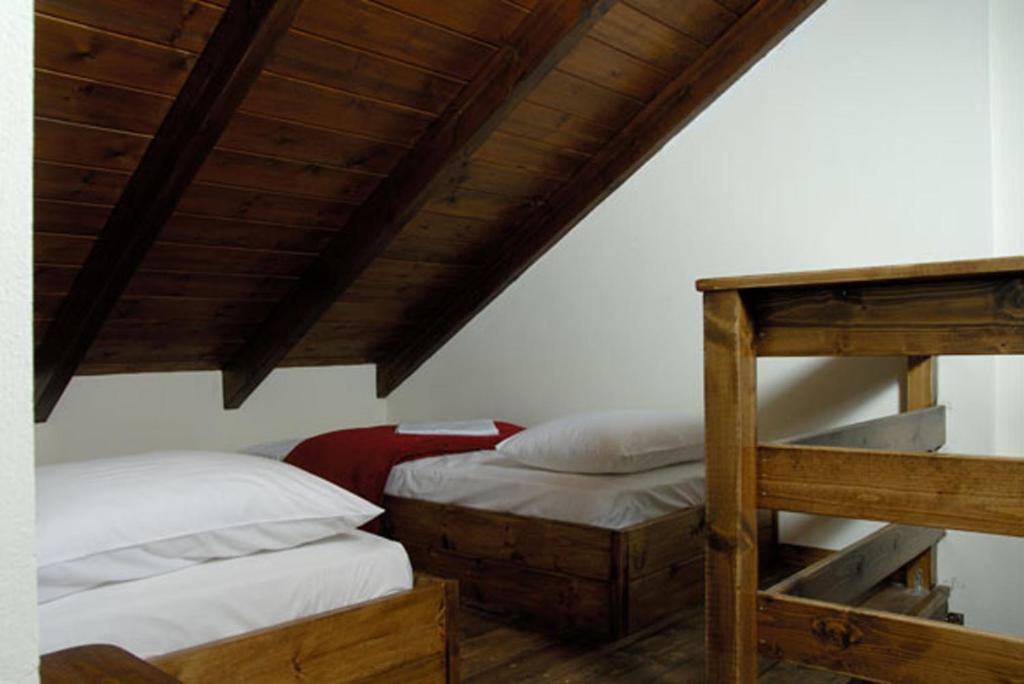 Dryas Guesthouse Polydrosos Rum bild